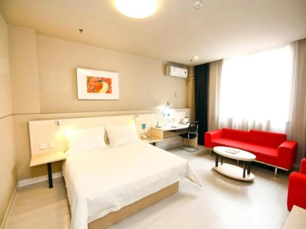 ** Hotel Jinjiang Inn Zhengzhou Dashiqiao Metro Station Kina