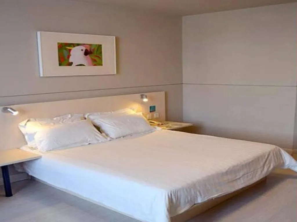 Hotel Jinjiang Inn Zhengzhou Dashiqiao Metro Station